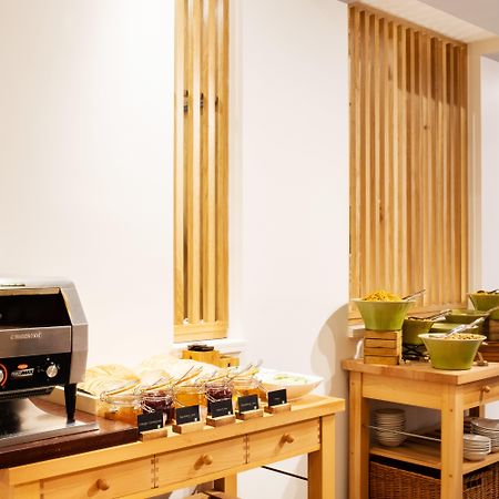 Holiday Inn Leicester City By Ihg Bagian luar foto