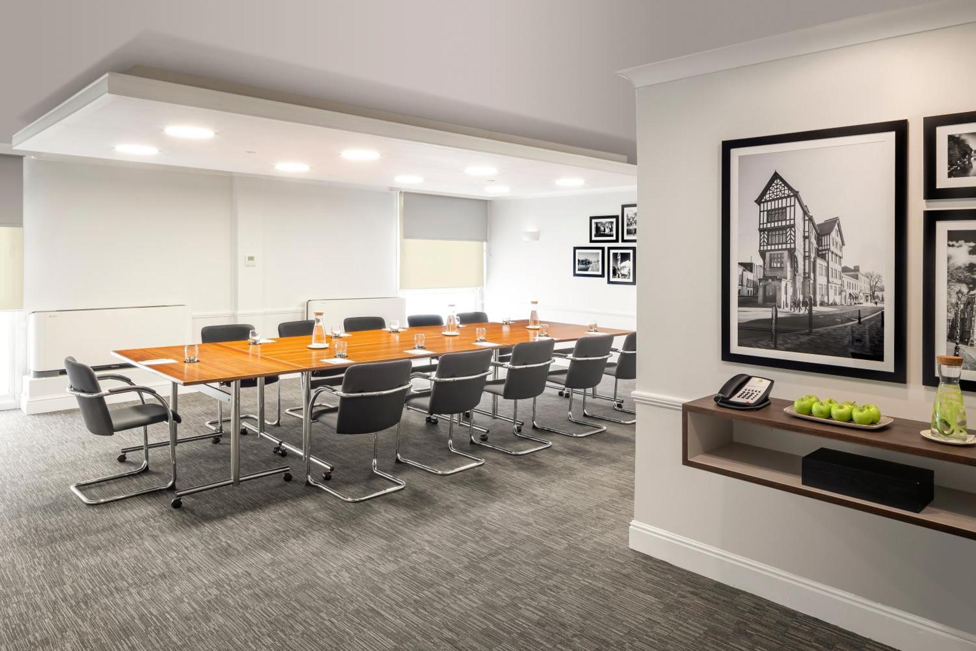 Holiday Inn Leicester City By Ihg Bagian luar foto